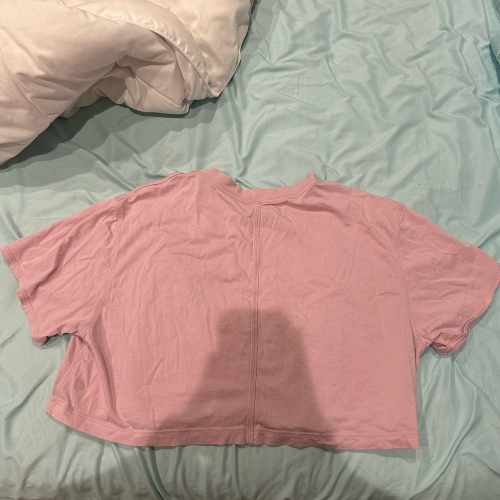 Lululemon crop top